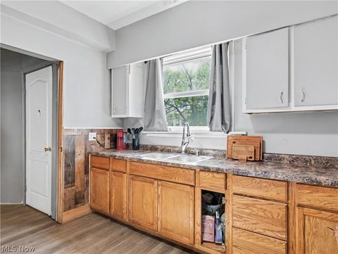 Tiny photo for 2012 Harmont Avenue NE, Canton, OH 44705 (MLS # 5202089)