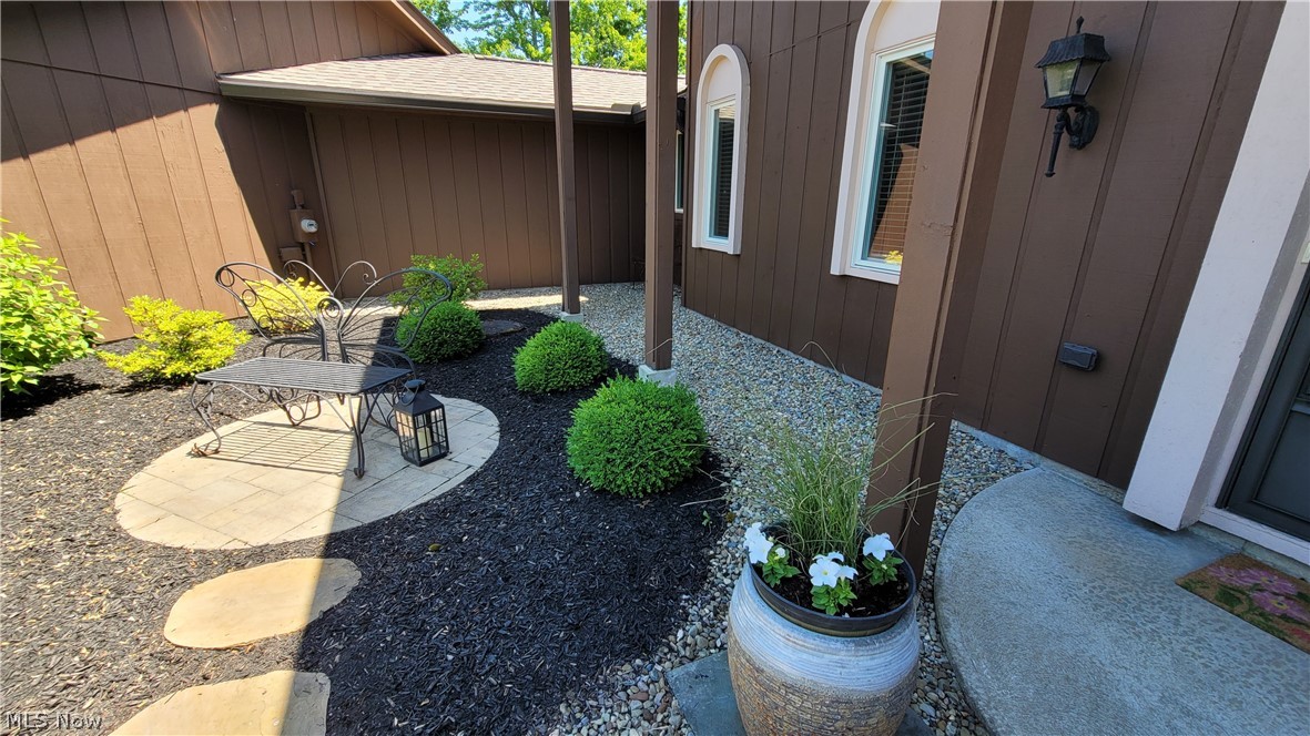 Aurora Shores - Residential