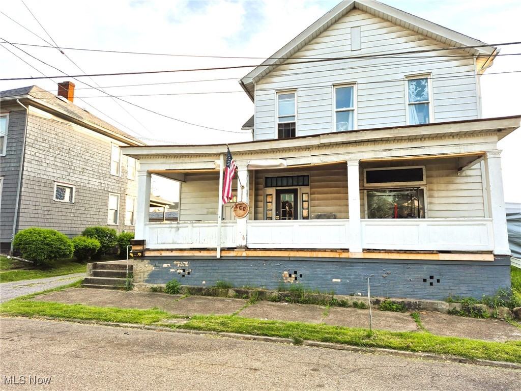 308 10th Street, Wellsville, Ohio image 1