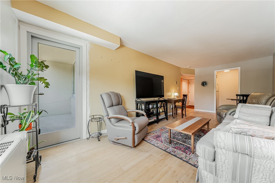 The Carlyle - Residential