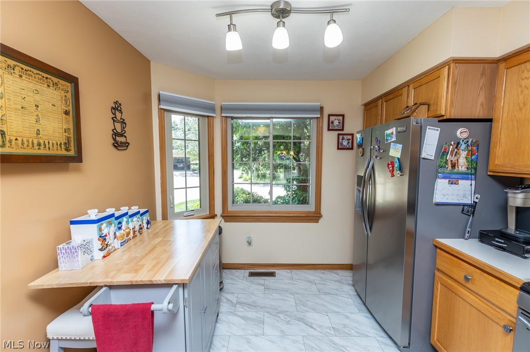 Robin Ridge Condo - Residential