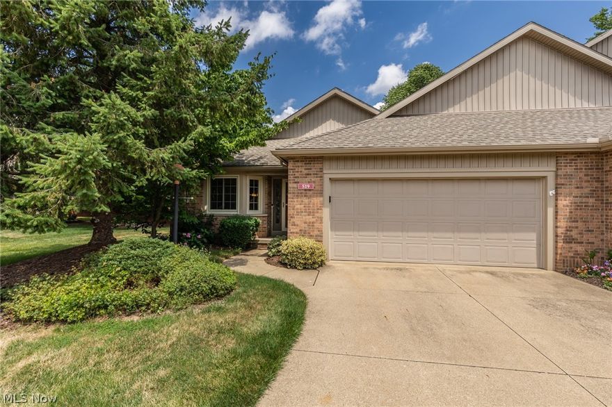 A wonderful 2 bedroom 2 full bath ranch condo with a full basement that has a partially finished area with wet bar.  This Robin Ridge unit is immaculate, with a large great room with a fireplace.  The many updates includes flooring, windows (2022), appliances, and more.  An open eat in kitchen overlooks the great room.  A large master suite has a big walk in closet.  With a first floor laundry, first floor office/bonus area, deck, attached 2 car garage, and so much more!