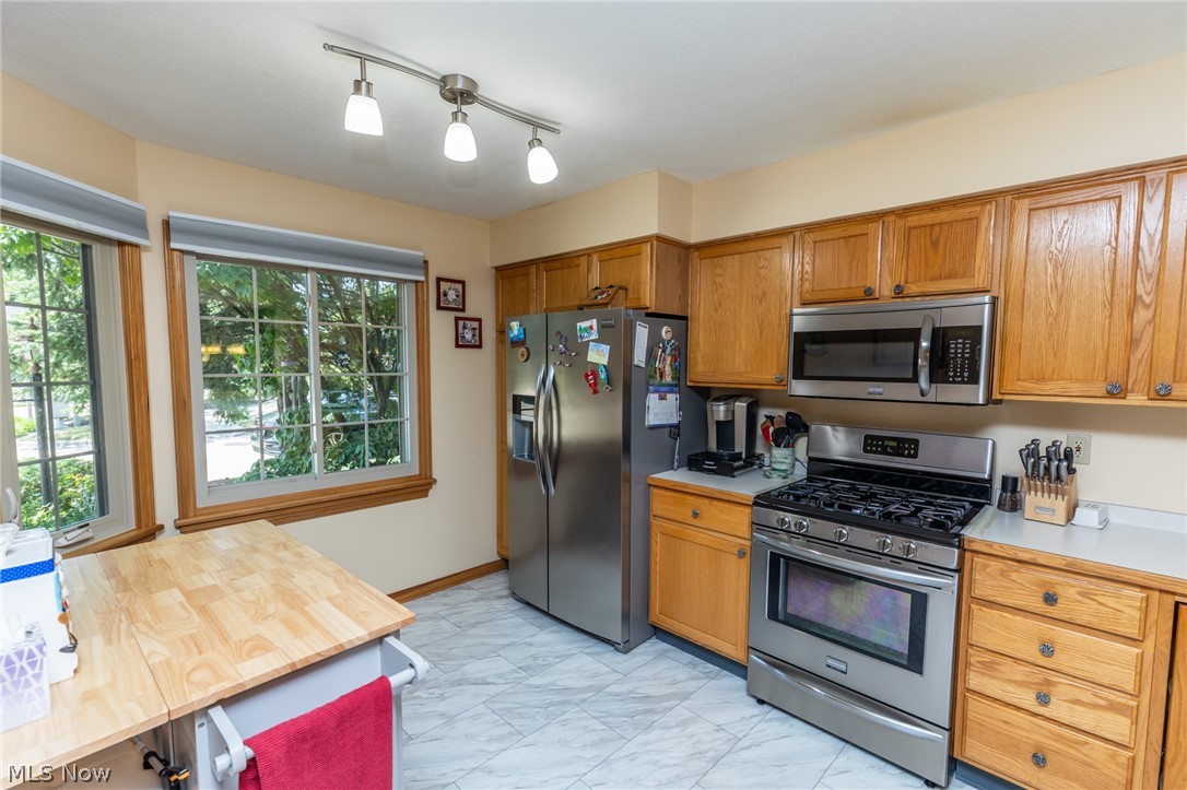 Robin Ridge Condo - Residential