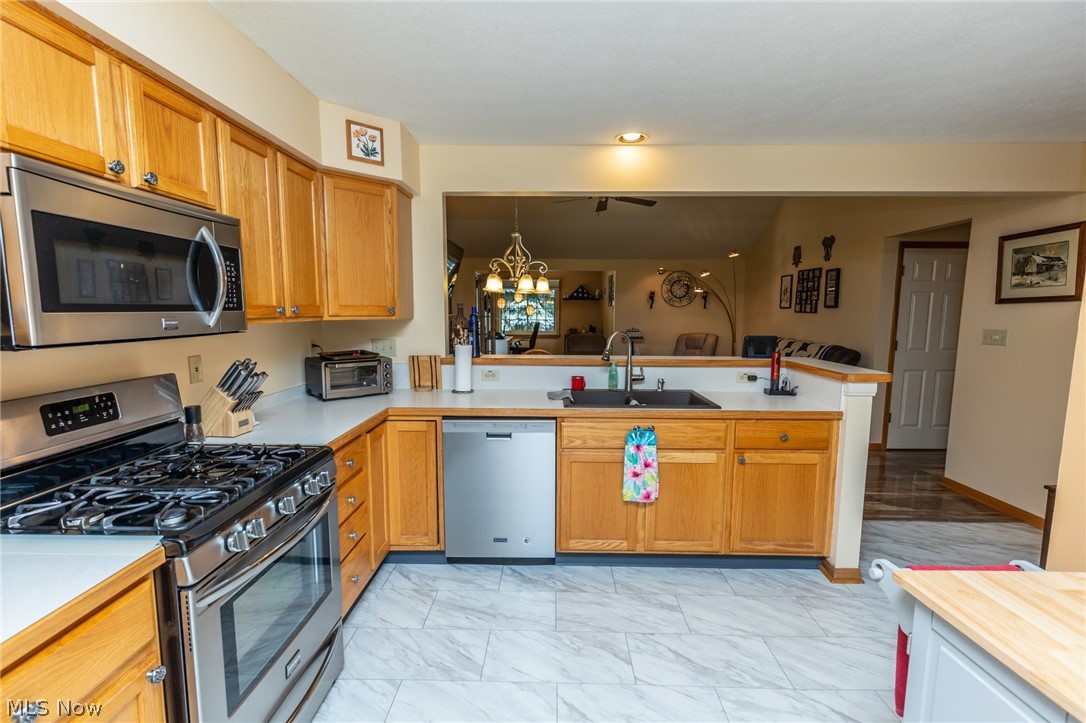 Robin Ridge Condo - Residential