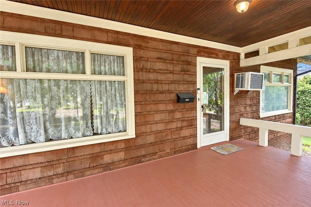 5883 Clearview Drive