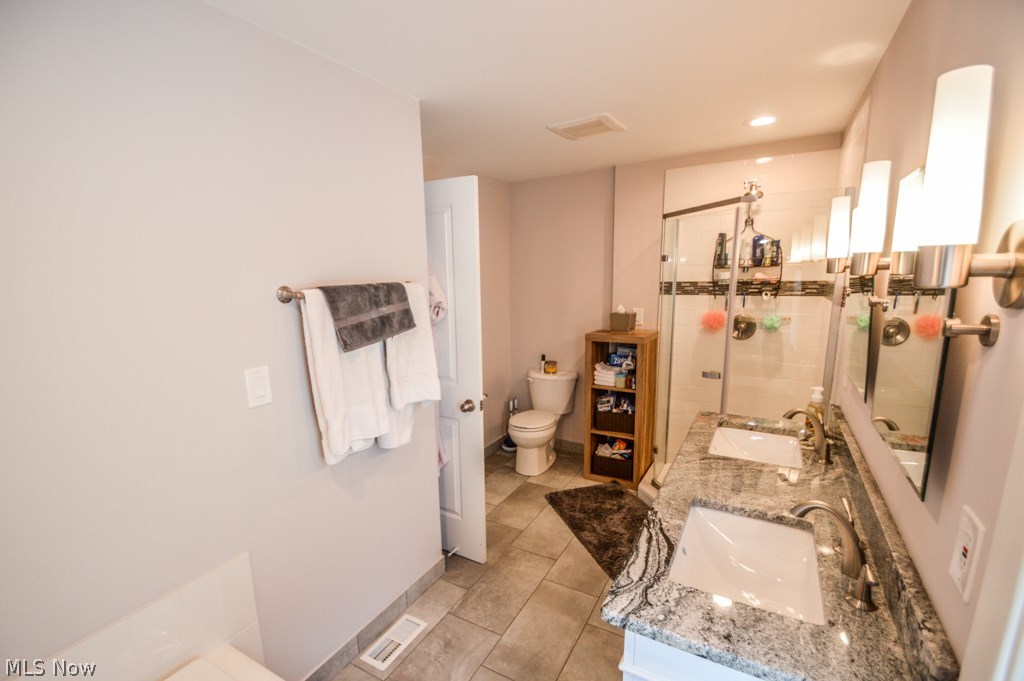 Mars E Wagar - Residential