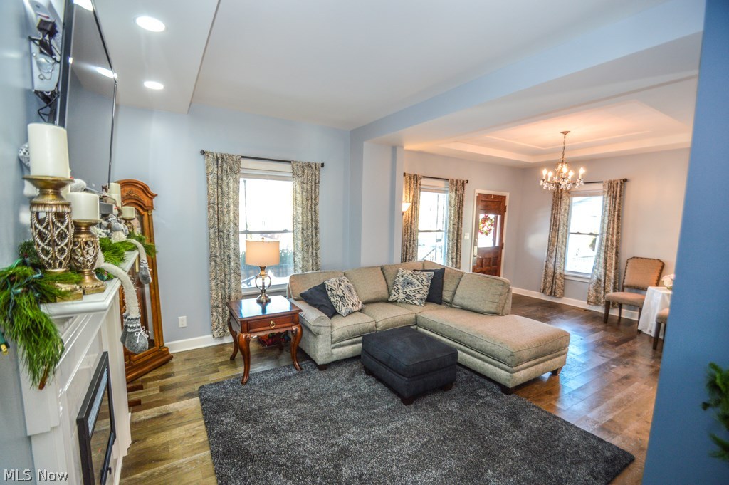 Mars E Wagar - Residential