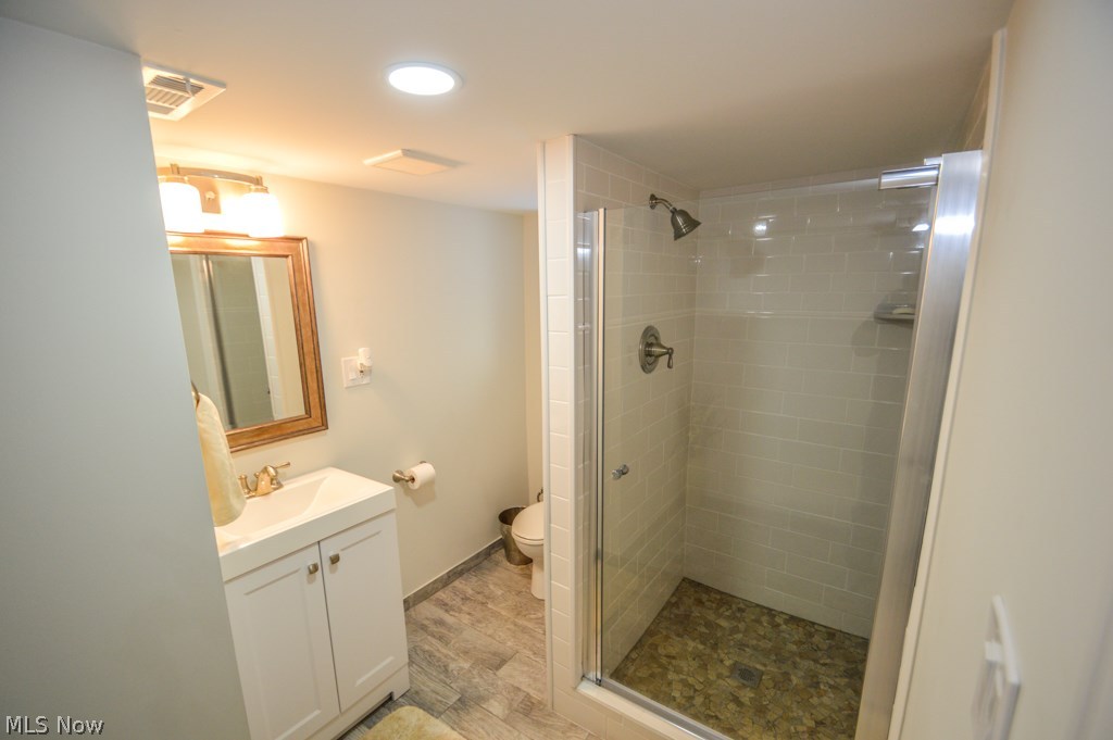 Mars E Wagar - Residential