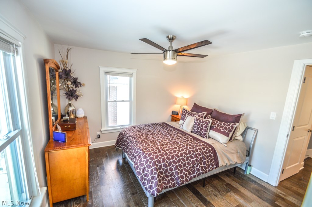 Mars E Wagar - Residential