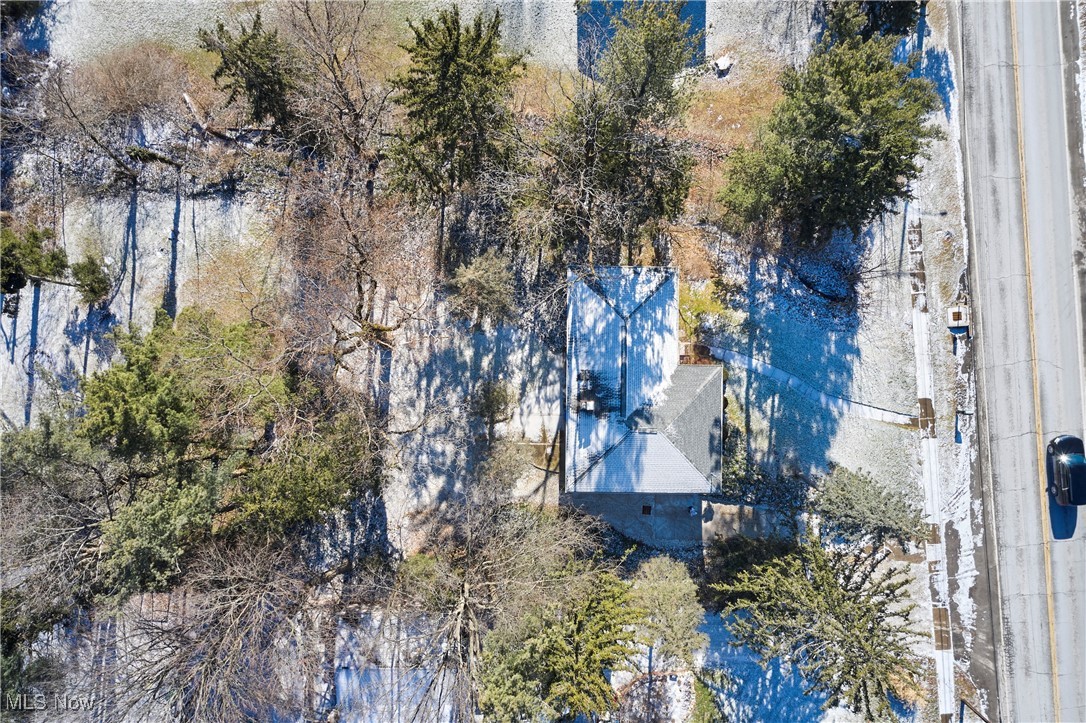 1053 Tallmadge Road, Cuyahoga Falls, Ohio image 27