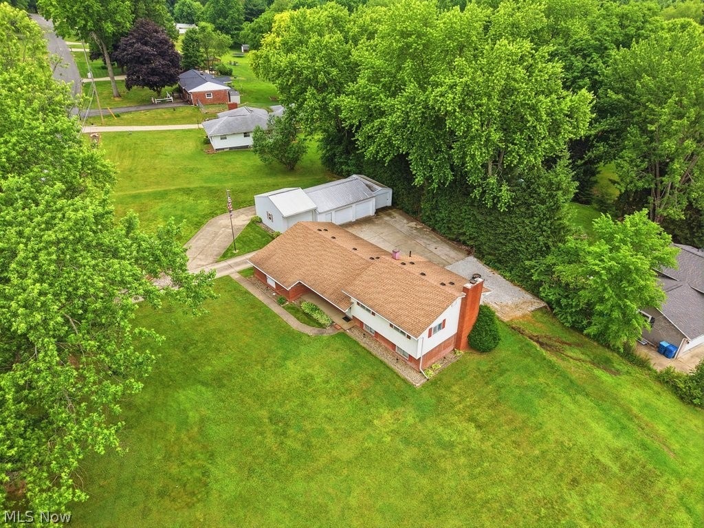 Photo of 6315 Redbird Terrace, New Franklin, OH 44216 (MLS # 5217981)