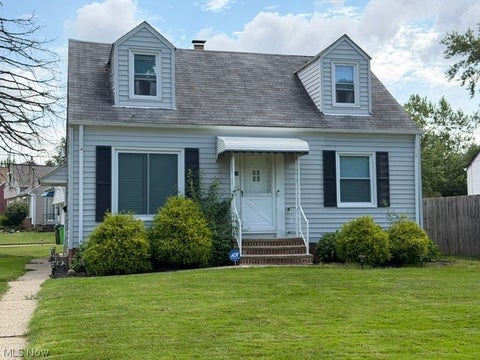 Photo of 310 Grand Boulevard, Bedford, OH 44146 (MLS # 5239703)
