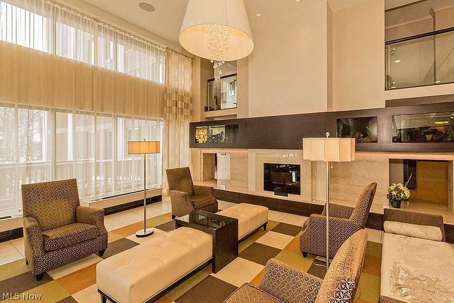 The Carlyle - Residential