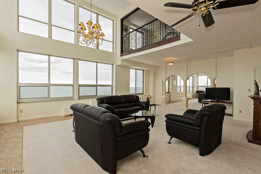 The Carlyle - Residential