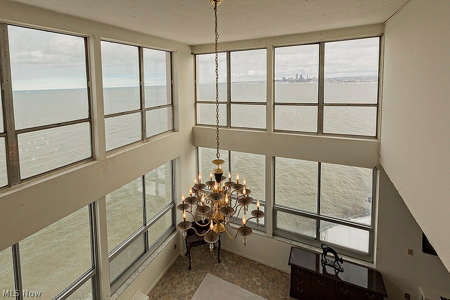 The Carlyle - Residential