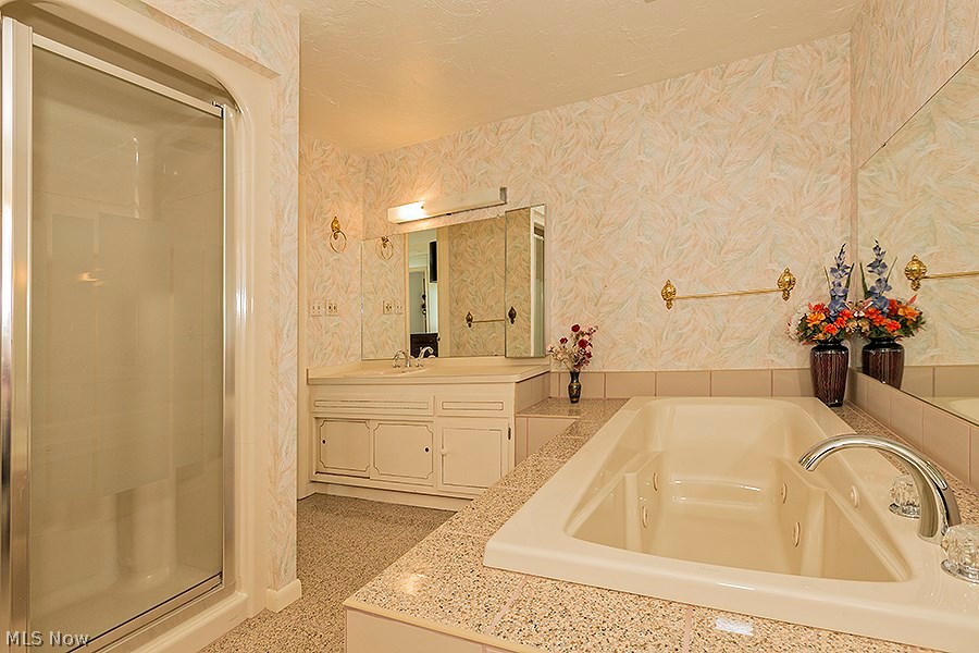 The Carlyle - Residential