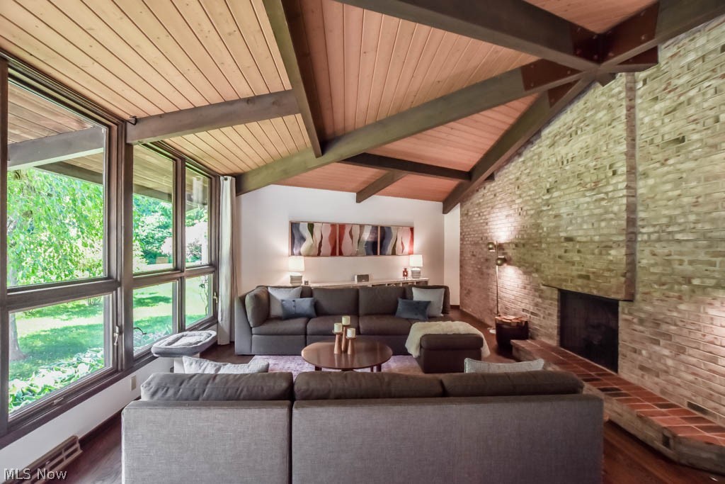 Arrow Lake Estates - Residential