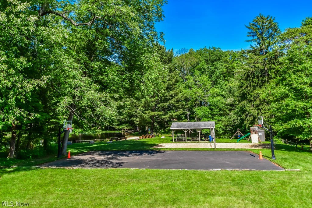 Arrow Lake Estates - Residential