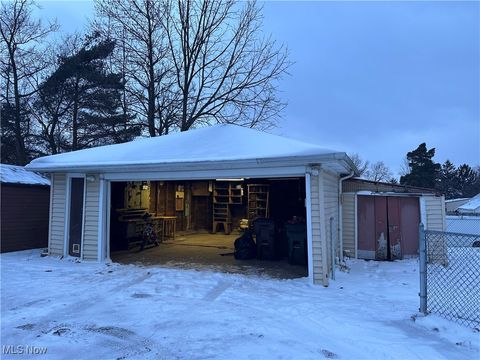 Tiny photo for 4811 W Pleasant Valley Road, Parma, OH 44129 (MLS # 5178902)