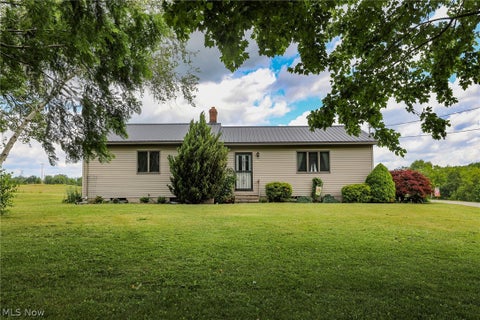 Photo of 4527 Streeter Road, Garrettsville, OH 44255 (MLS # 5220723)