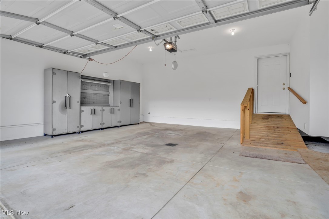 2901 Fasnacht Circle, Massillon, Ohio image 30
