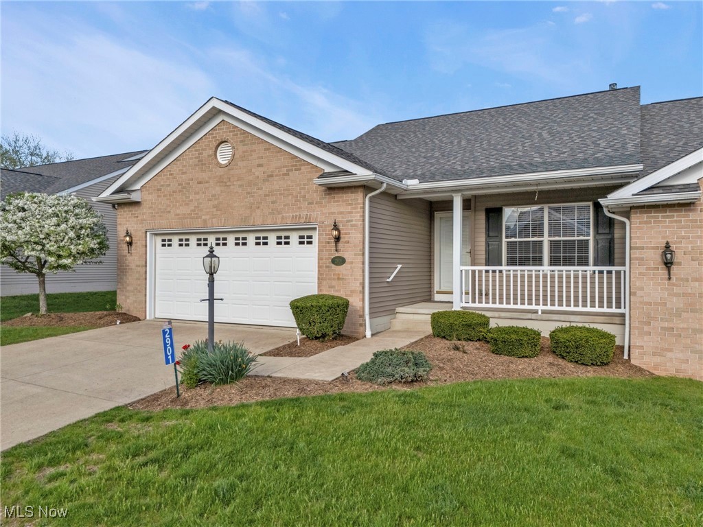 2901 Fasnacht Circle, Massillon, Ohio image 3