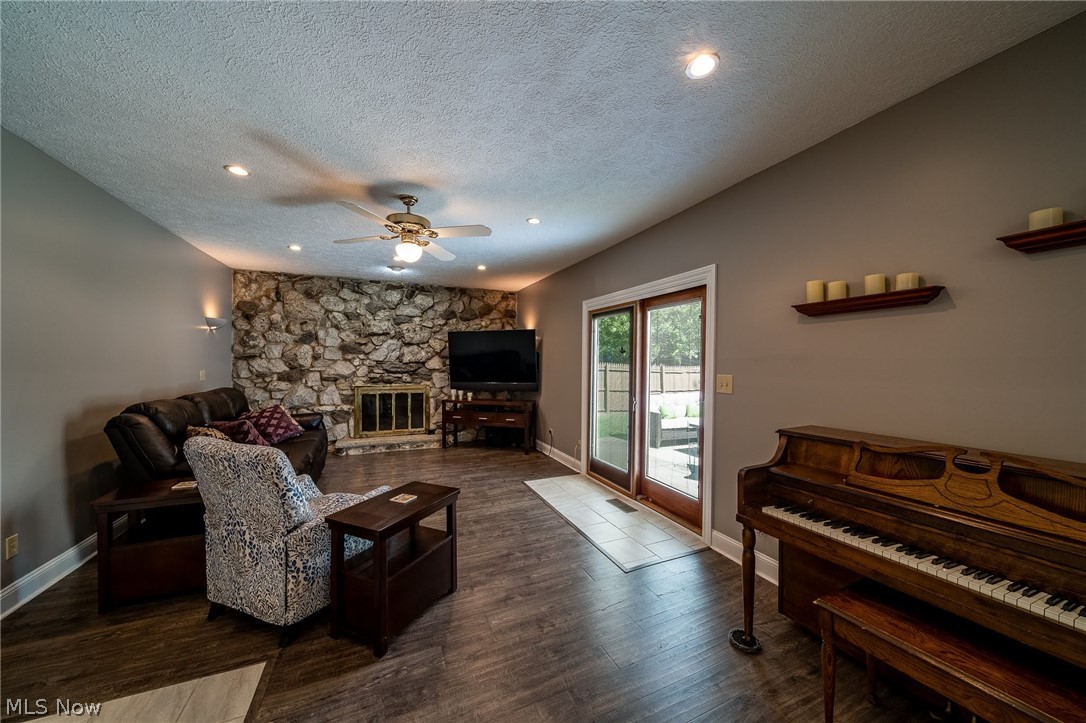 Sandy Rdg 06 - Residential