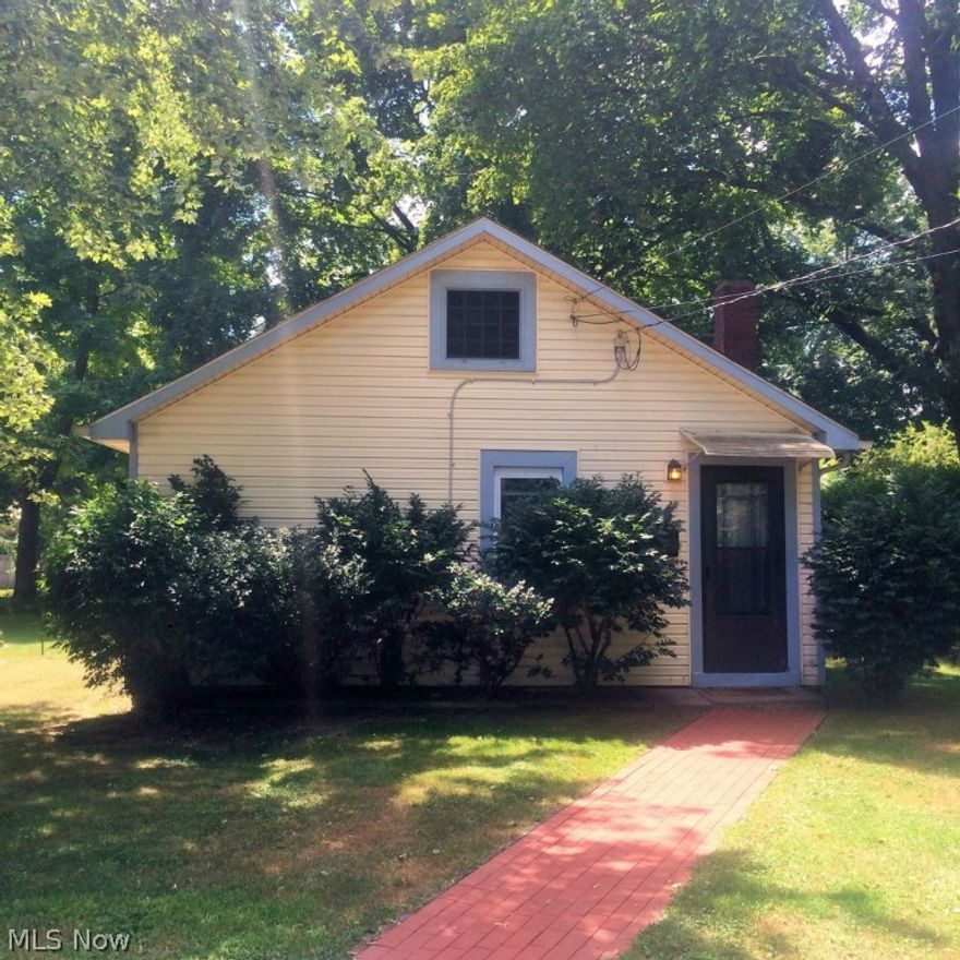 Welcome to this darling 2 bedroom 1 bath property located on a quiet dead end street. This property is located near Kent Roosevelt High School as well as the bus line. The master bedroom has lots of room with a great closet for storage.  A private deck is located directly off the large eat-in kitchen. This house does feature newer, neutral carpeting that was installed about 3 years ago and the furnace was replaced in 2007. Property to be sold AS-IS. Call TODAY for your showing!