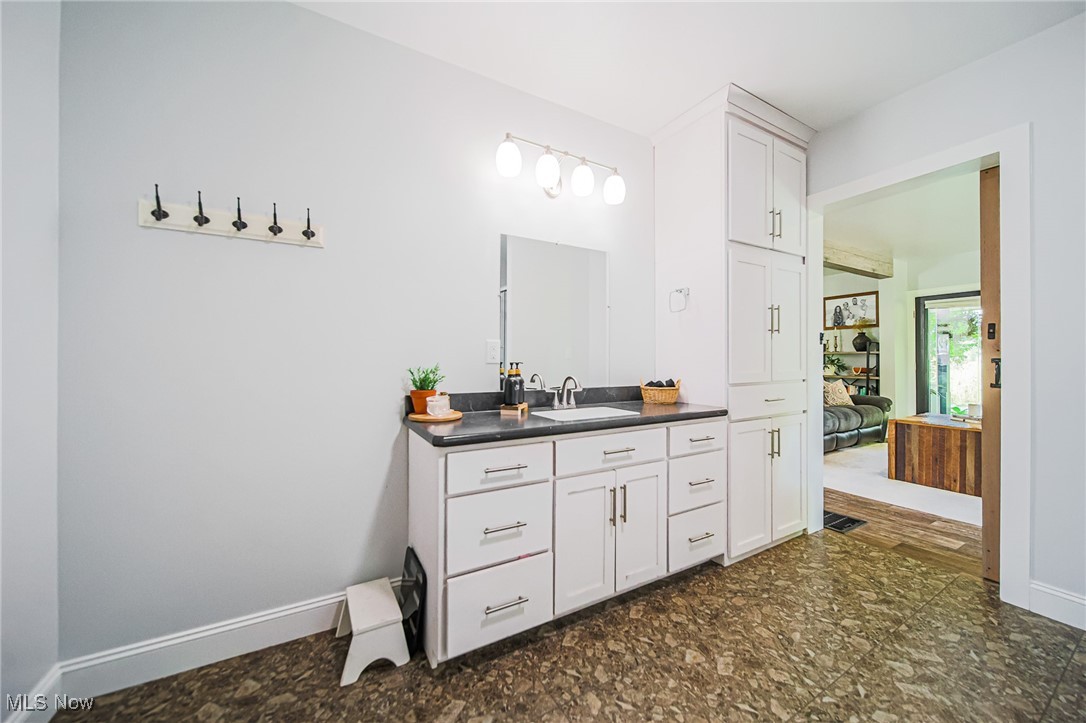 9012 Winesburg Road, Dundee, Ohio image 14