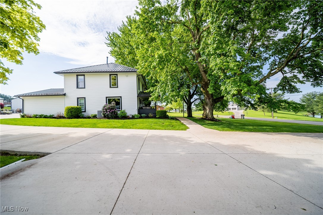 9012 Winesburg Road, Dundee, Ohio image 35