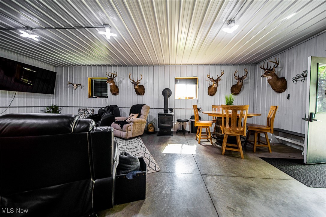 9012 Winesburg Road, Dundee, Ohio image 31