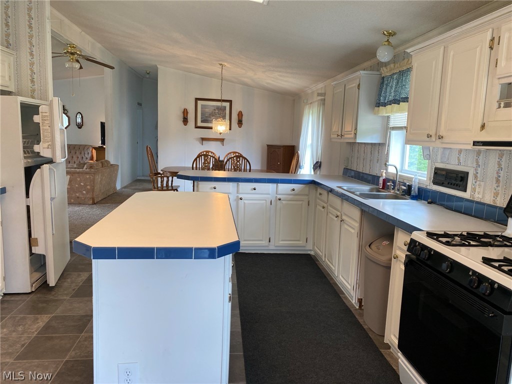 Hh Black Sub - Residential