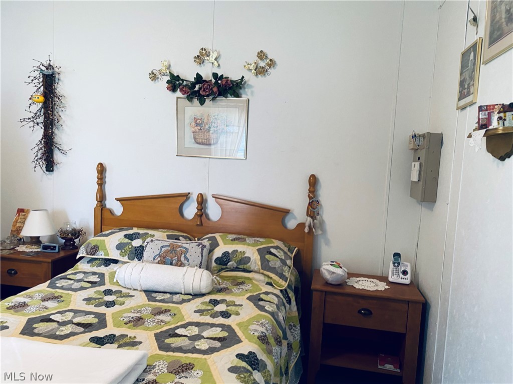 Hh Black Sub - Residential