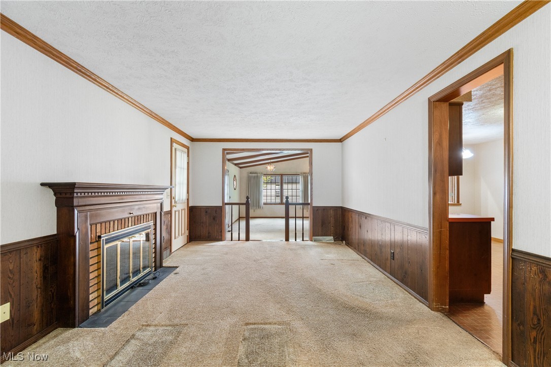 2410 Tanglewood Drive, Massillon, Ohio image 4