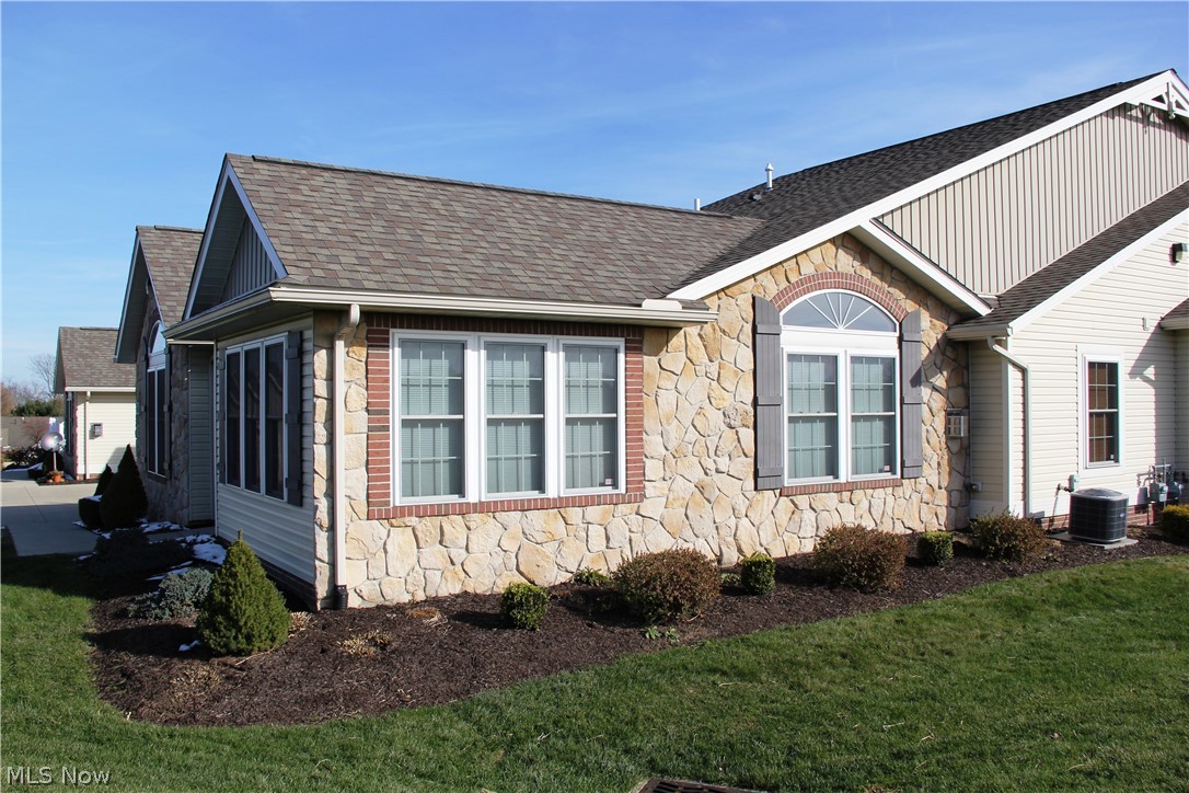 Heritage Blackberry Condo Ph 5 - Residential