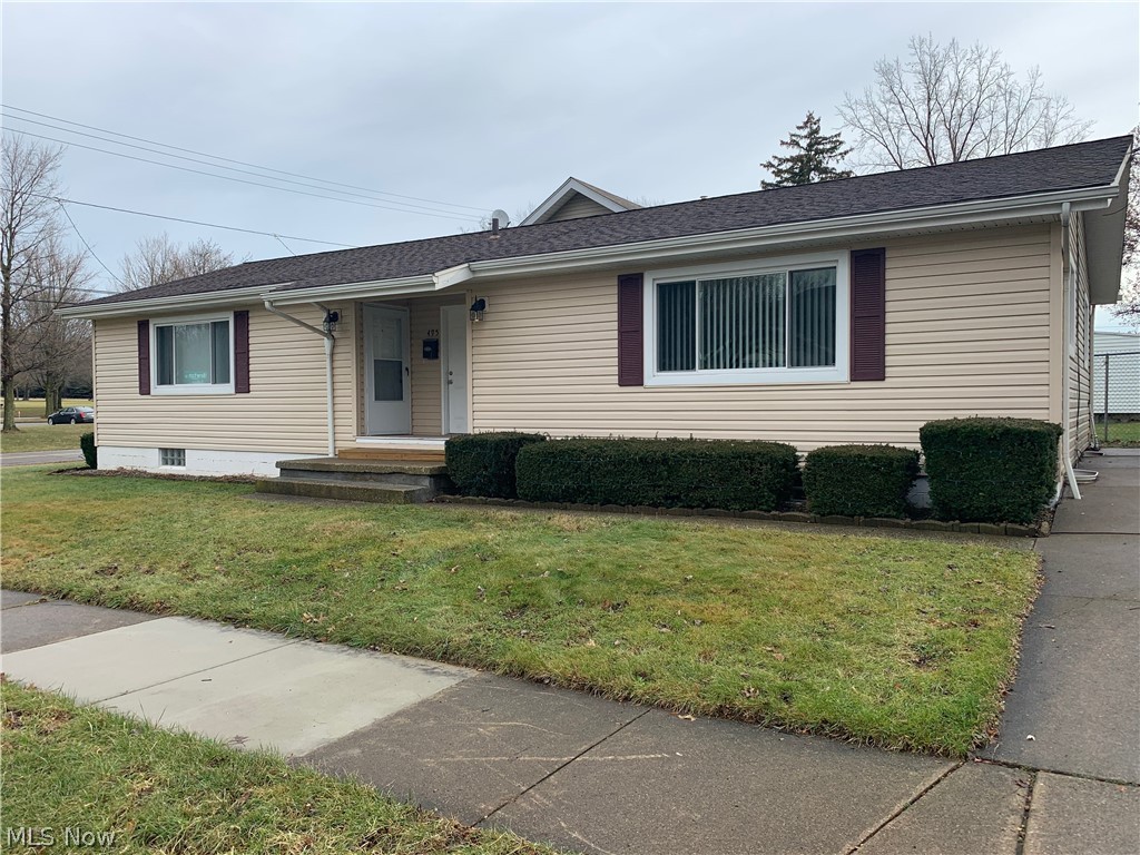 An excellent investment opportunity on a great corner lot. Solid numbers on this fully rented building. There have been many updates over the past few years (ask agent for details), with long term tenants.