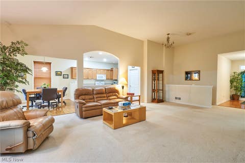 Tiny photo for 1096 Venice Court, Macedonia, OH 44056 (MLS # 5209785)