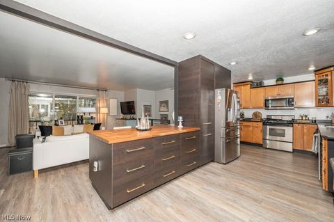 Tiny photo for 16470 Meadowville Street SE, Minerva, OH 44657 (MLS # 5188087)