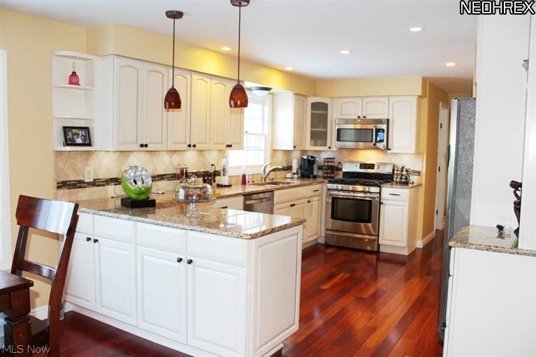 South Point Meadows - Residential