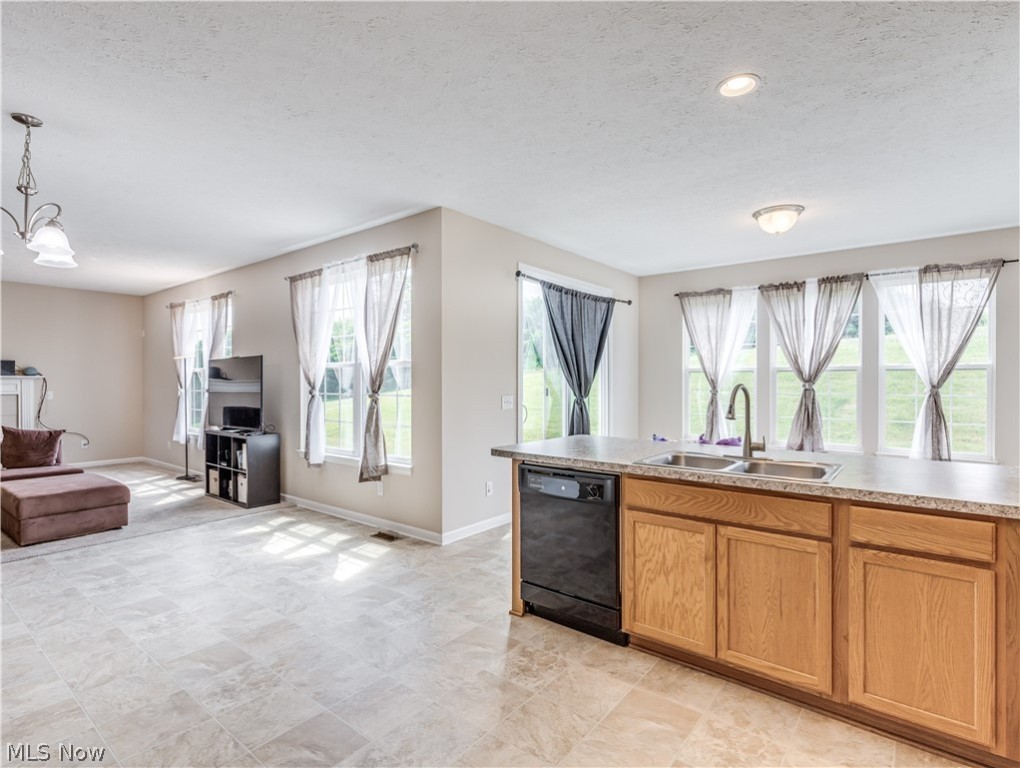 16 Woodrdg Place Dev - Residential