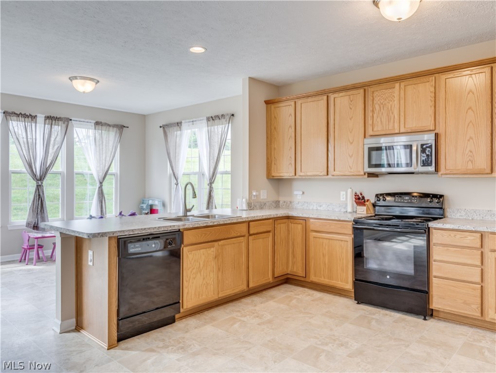 16 Woodrdg Place Dev - Residential