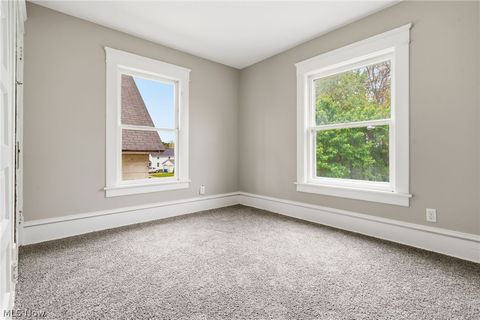 Tiny photo for 1387 S Seneca Avenue, Alliance, OH 44601 (MLS # 5210097)