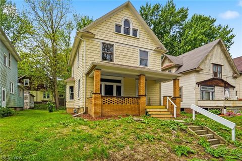 Tiny photo for 1387 S Seneca Avenue, Alliance, OH 44601 (MLS # 5210097)