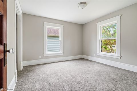 Tiny photo for 1387 S Seneca Avenue, Alliance, OH 44601 (MLS # 5210097)