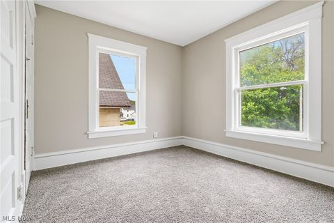 Tiny photo for 1387 S Seneca Avenue, Alliance, OH 44601 (MLS # 5210097)