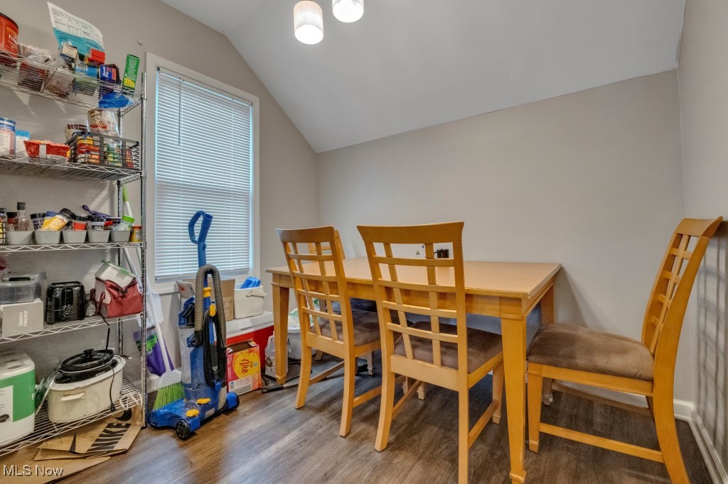 Gordon Square - Residential Income
