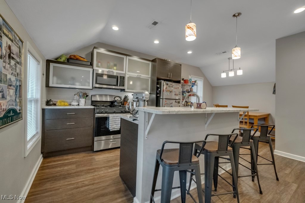 Gordon Square - Residential Income