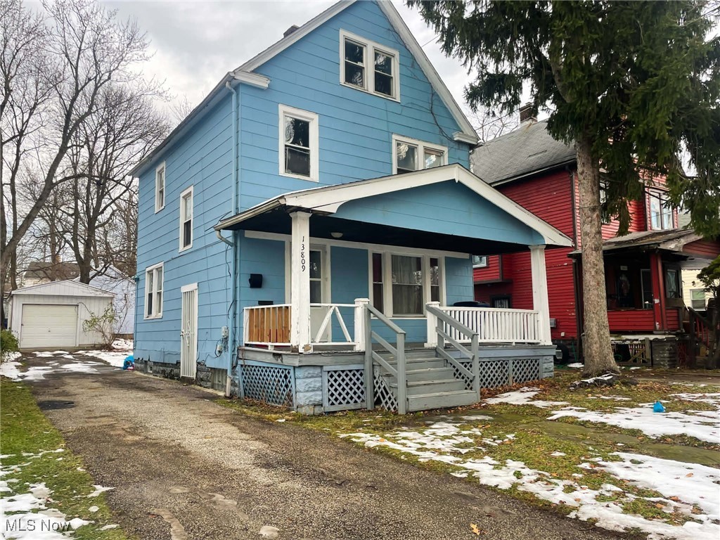 13809 Beachwood Avenue