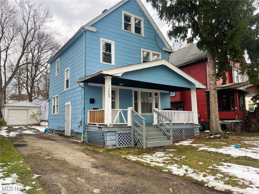 Photo of 13809 Beachwood Avenue, Cleveland, OH 44105 (MLS # 5178169)
