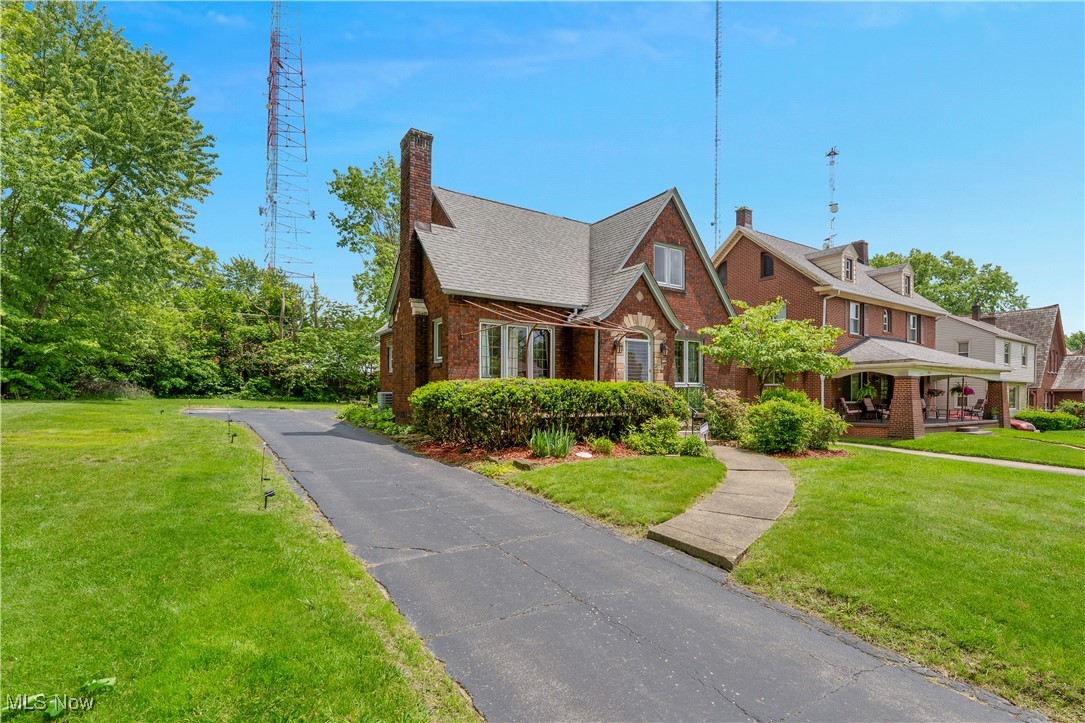 4019 Euclid Boulevard, Youngstown, Ohio image 4